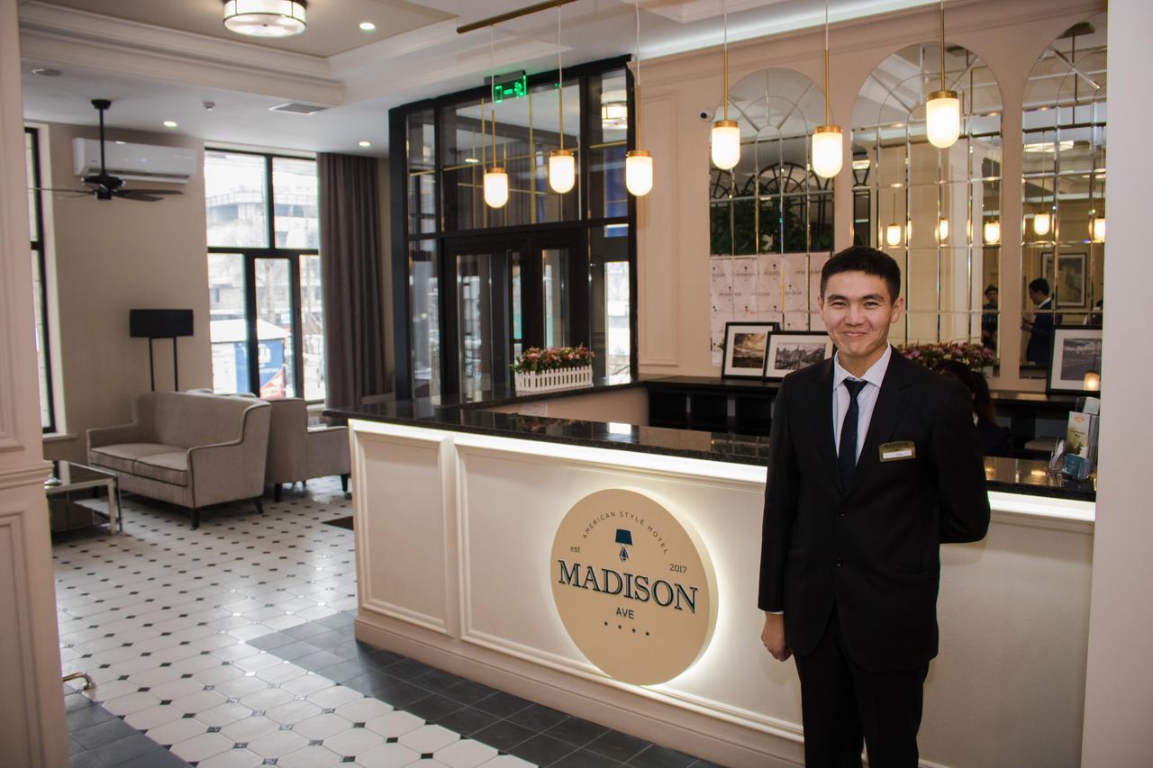 Madison Ave Hotel Bişkek Dış mekan fotoğraf