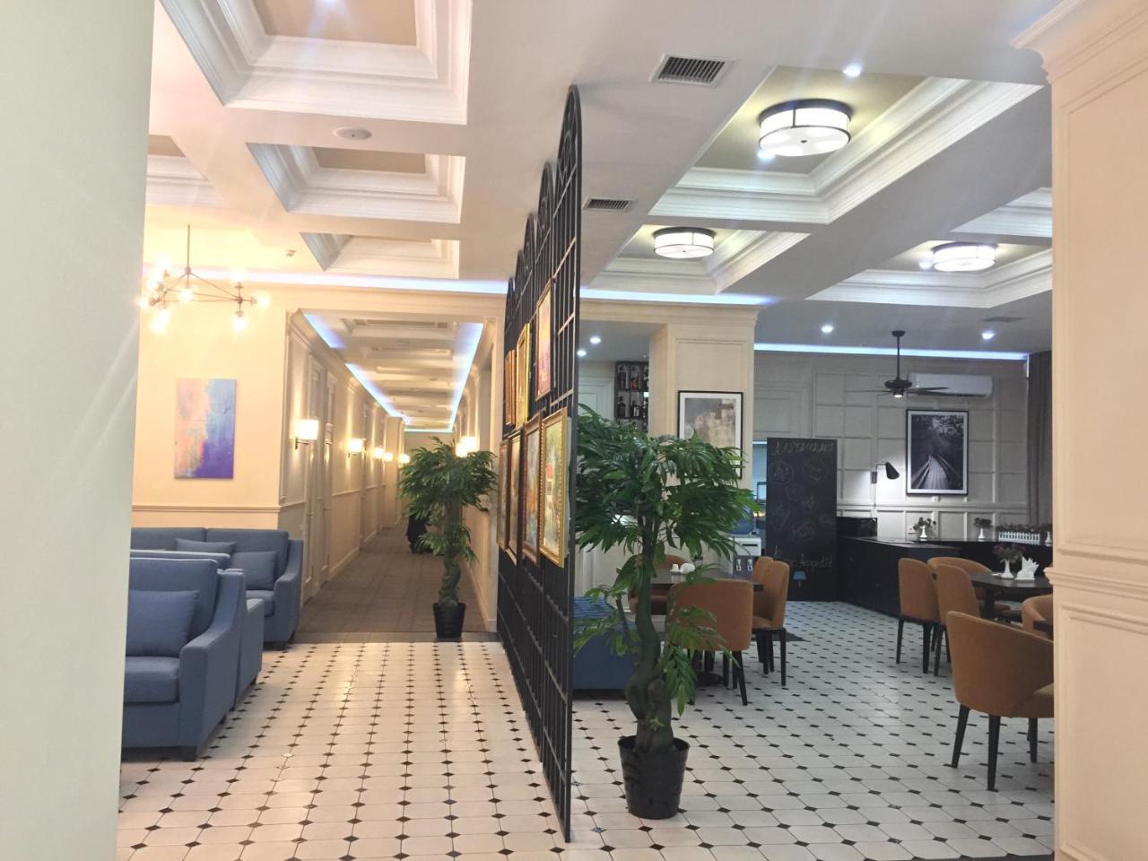 Madison Ave Hotel Bişkek Dış mekan fotoğraf